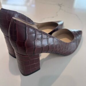 Marc Fisher - Elegant Burghandy Croc-Embossed Block Heels